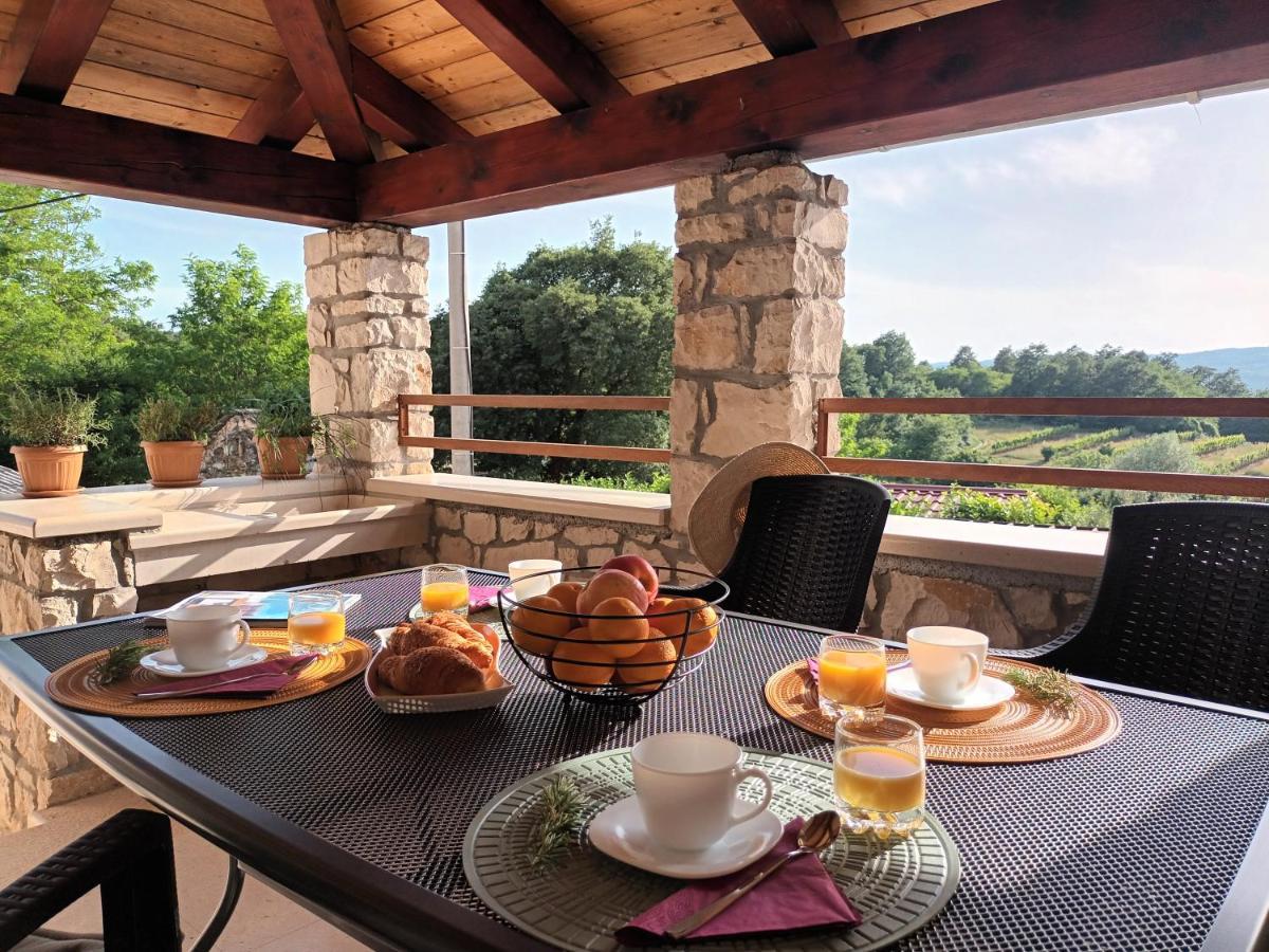 Guesthouse Marija Potpićan المظهر الخارجي الصورة
