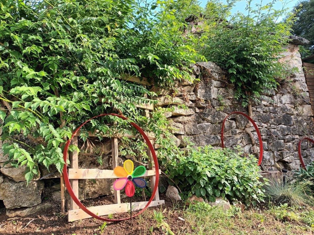 Guesthouse Marija Potpićan المظهر الخارجي الصورة